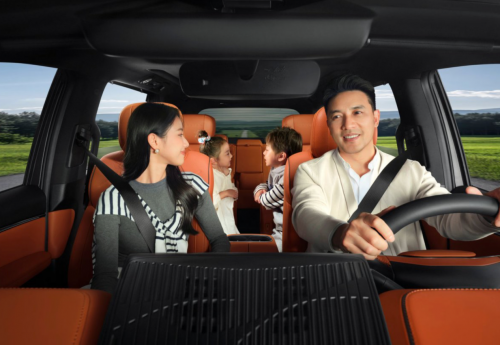 专治春运焦虑症：这车能装下一家七口+年货，还省出一部iPho